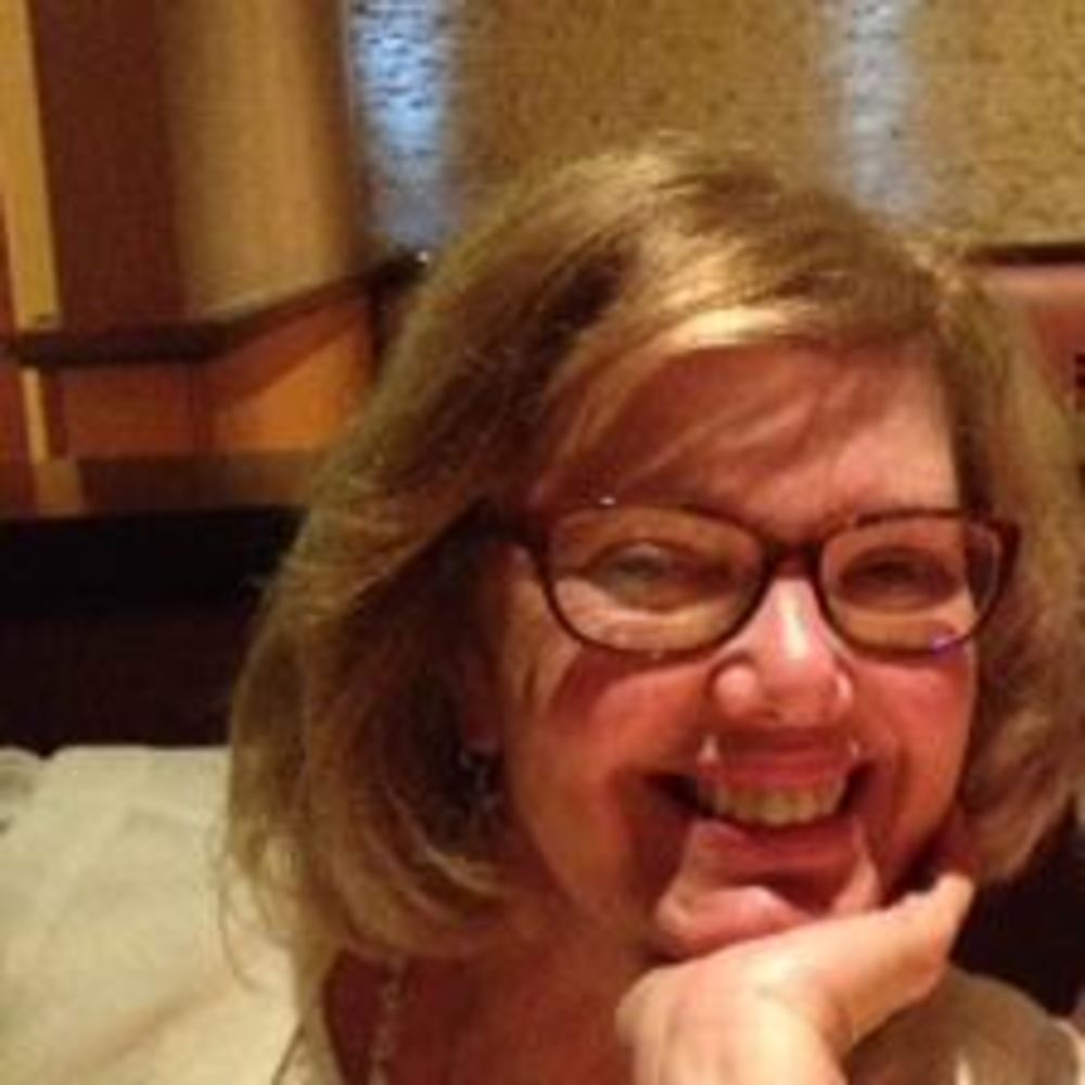 Meet your Posher, Carol